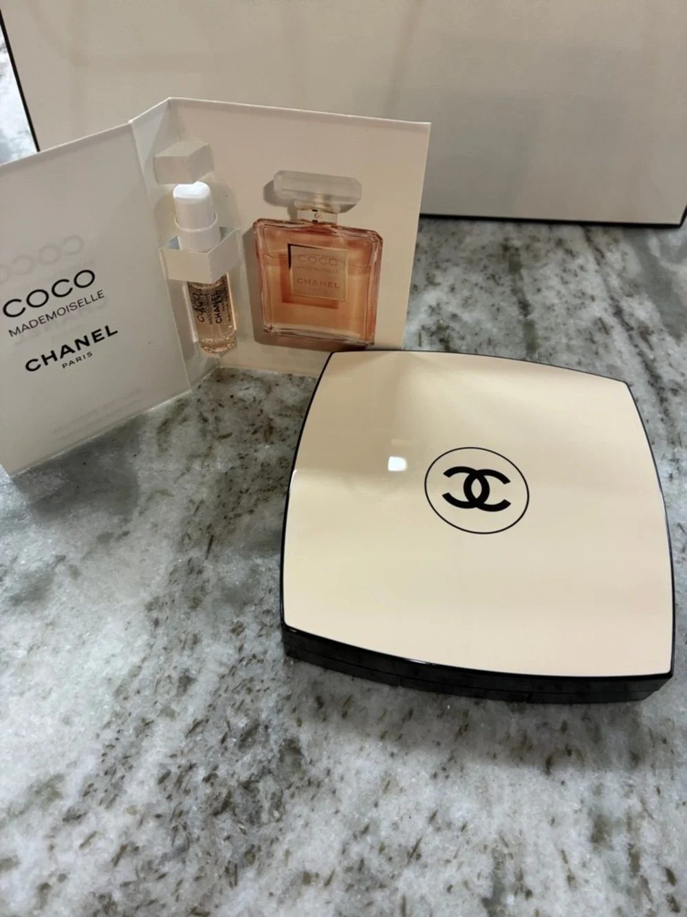 CHANEL Multi-Striped Compact Bronzer & Blush - Brown, Pink  Deep Rose Gold